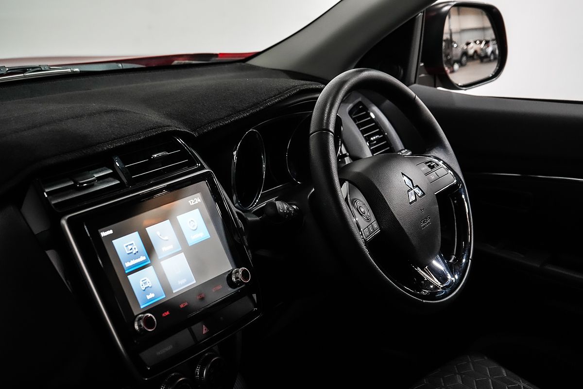 2025 Mitsubishi ASX MR XD