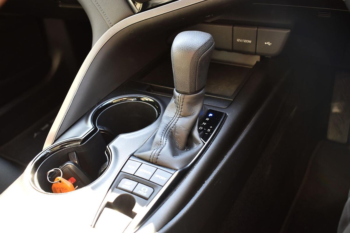 2024 Toyota Camry Ascent AXVH70R