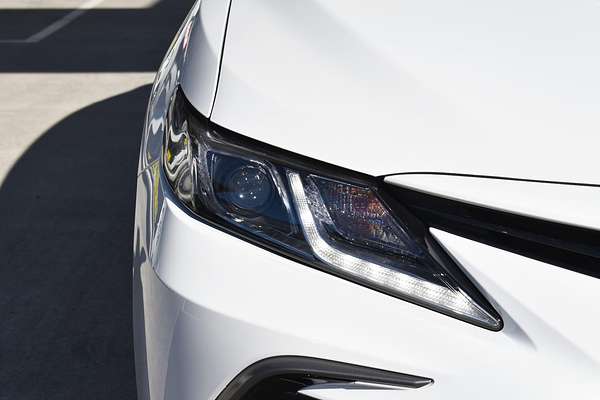2024 Toyota Camry Ascent AXVH70R