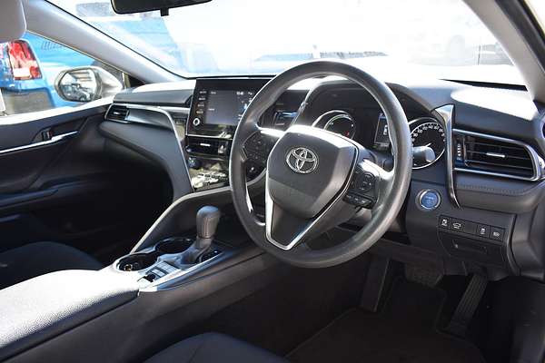 2024 Toyota Camry Ascent AXVH70R