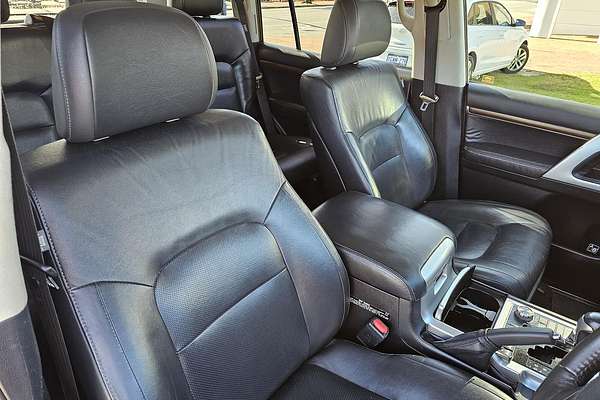 2017 Toyota Landcruiser VX VDJ200R