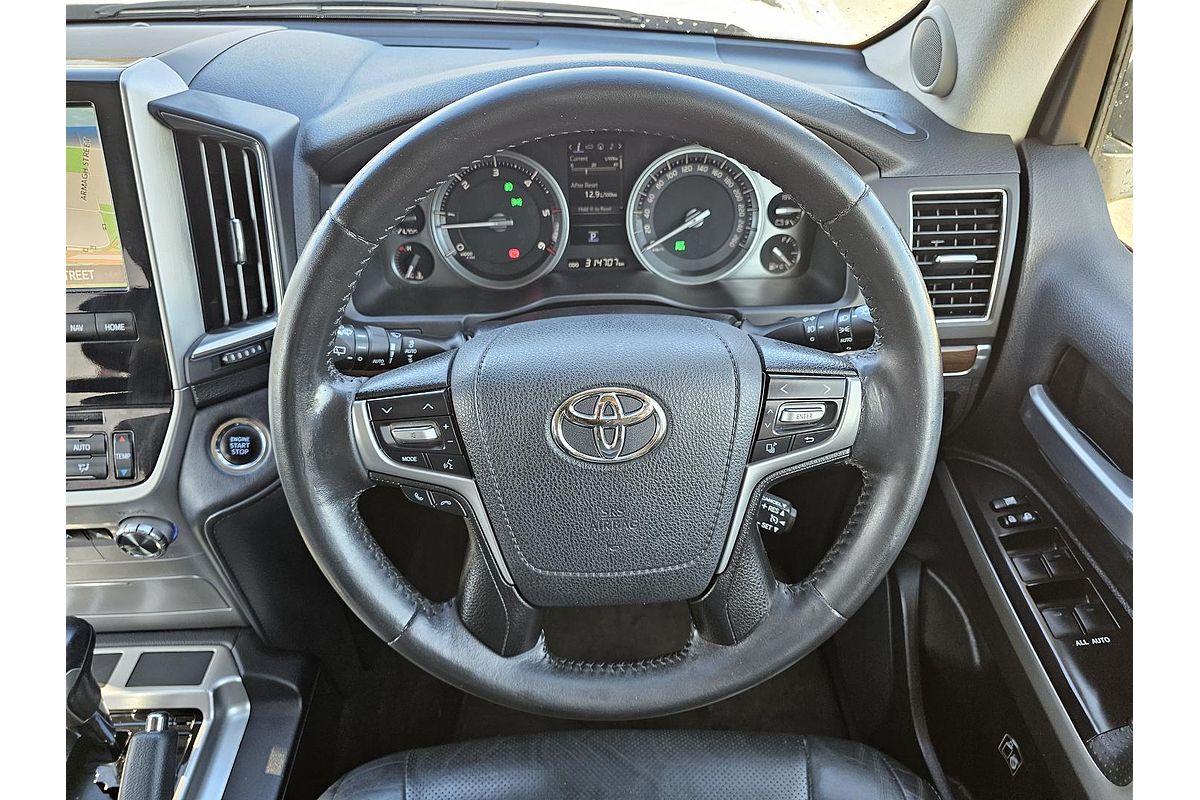 2017 Toyota Landcruiser VX VDJ200R