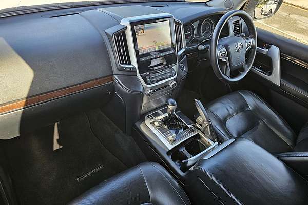 2017 Toyota Landcruiser VX VDJ200R