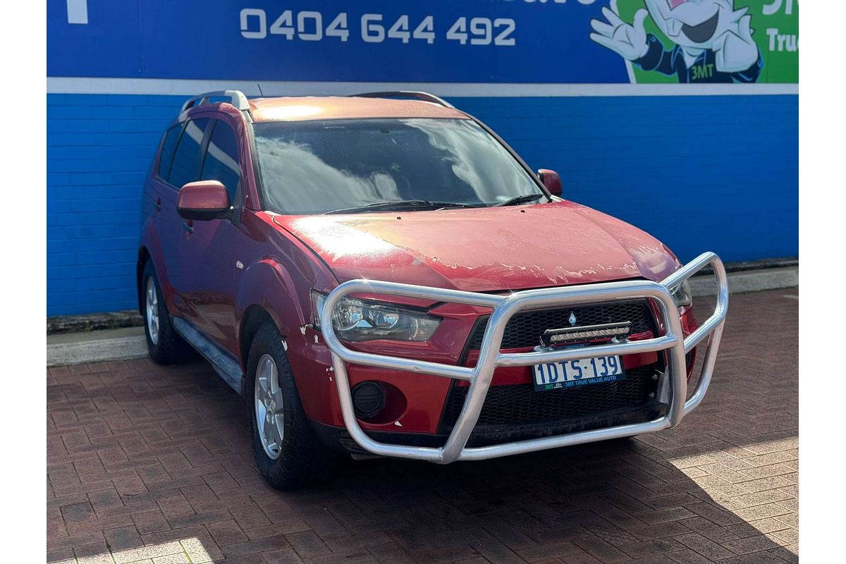 2010 Mitsubishi Outlander LS ZH
