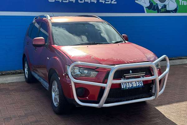 2010 Mitsubishi Outlander LS ZH