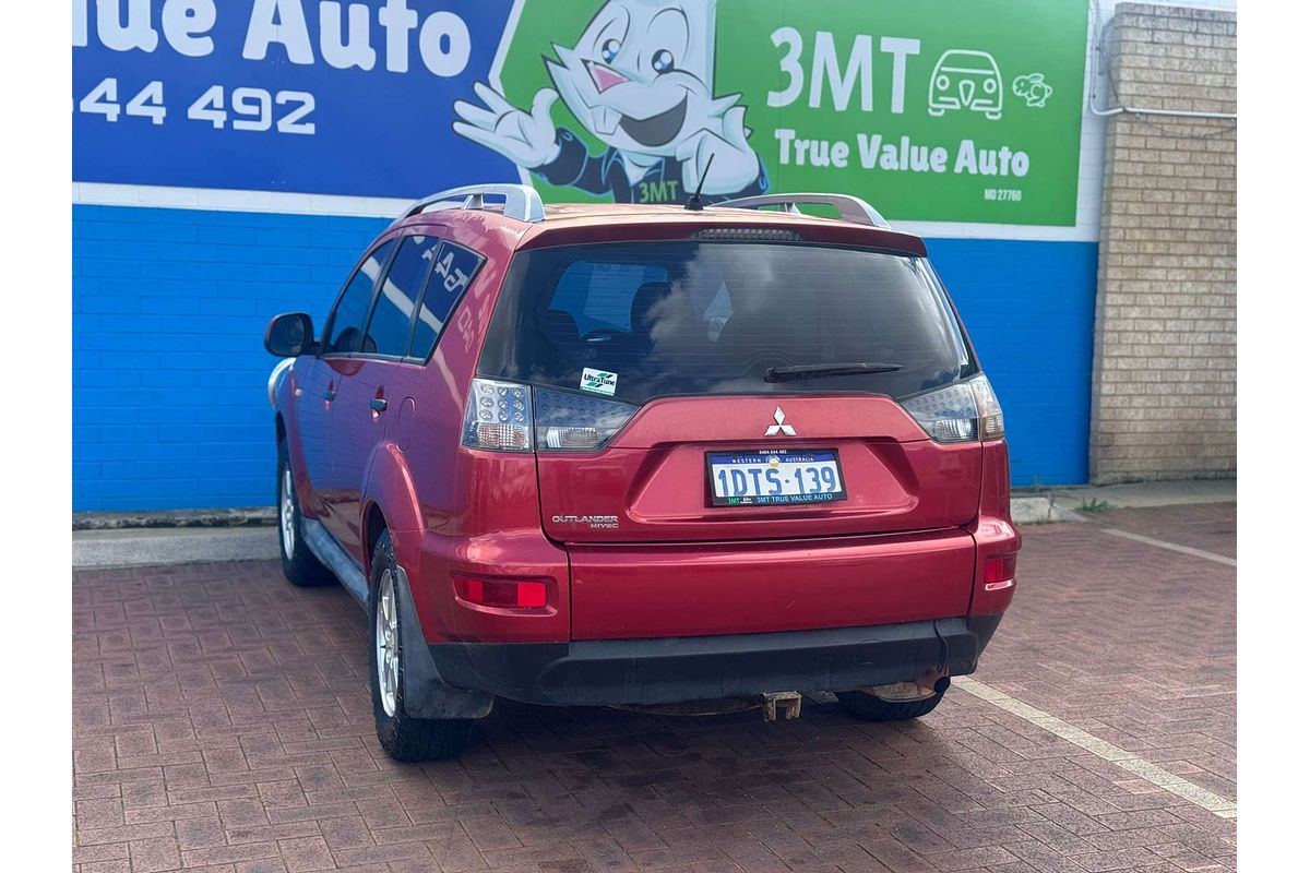 2010 Mitsubishi Outlander LS ZH