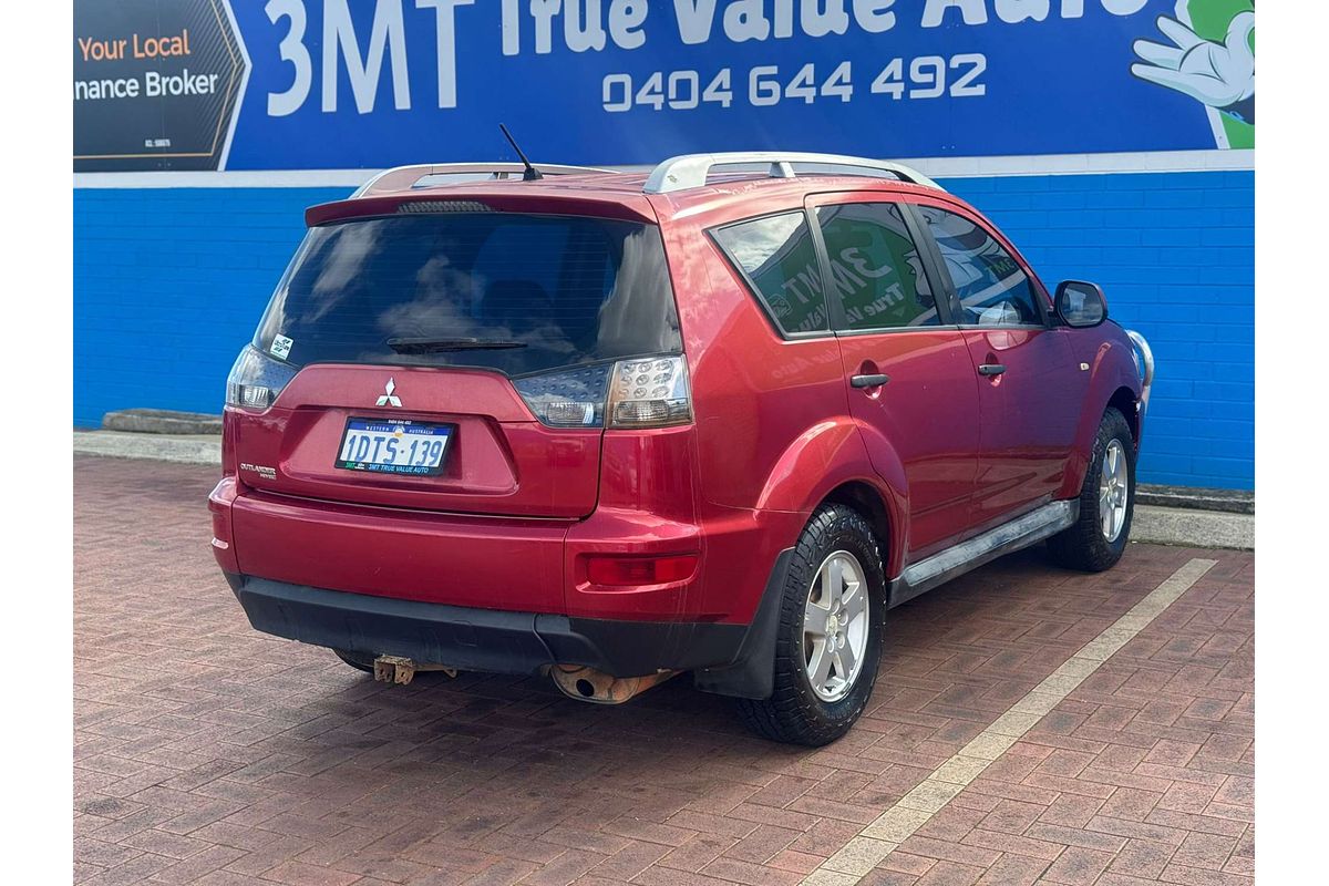 2010 Mitsubishi Outlander LS ZH