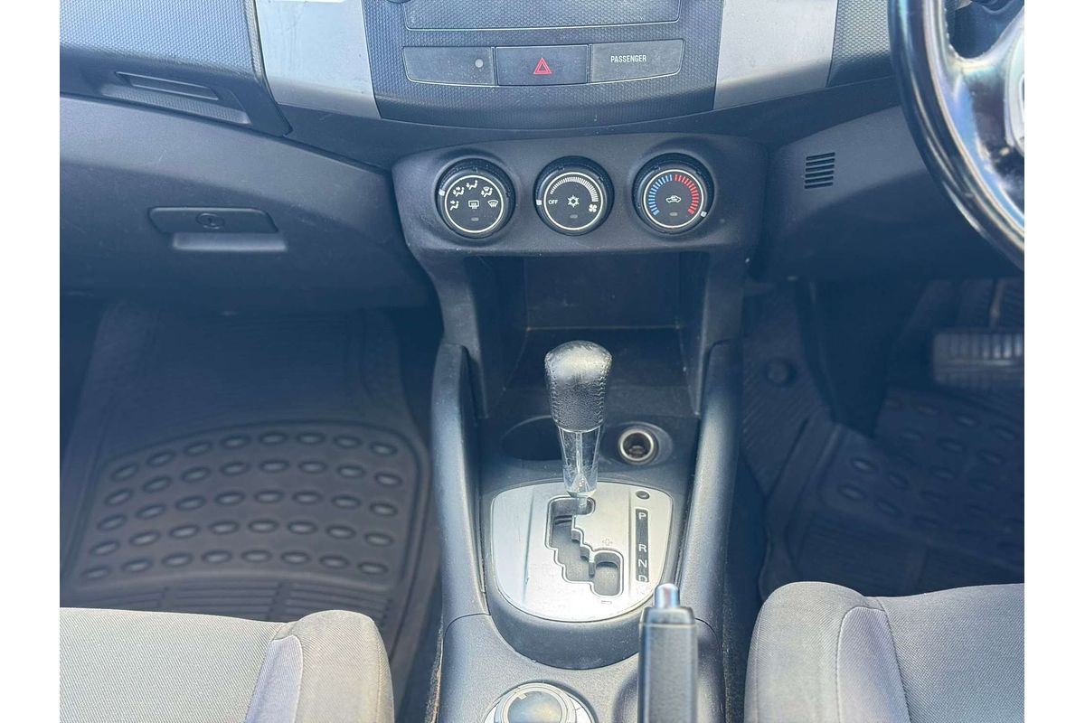 2010 Mitsubishi Outlander LS ZH