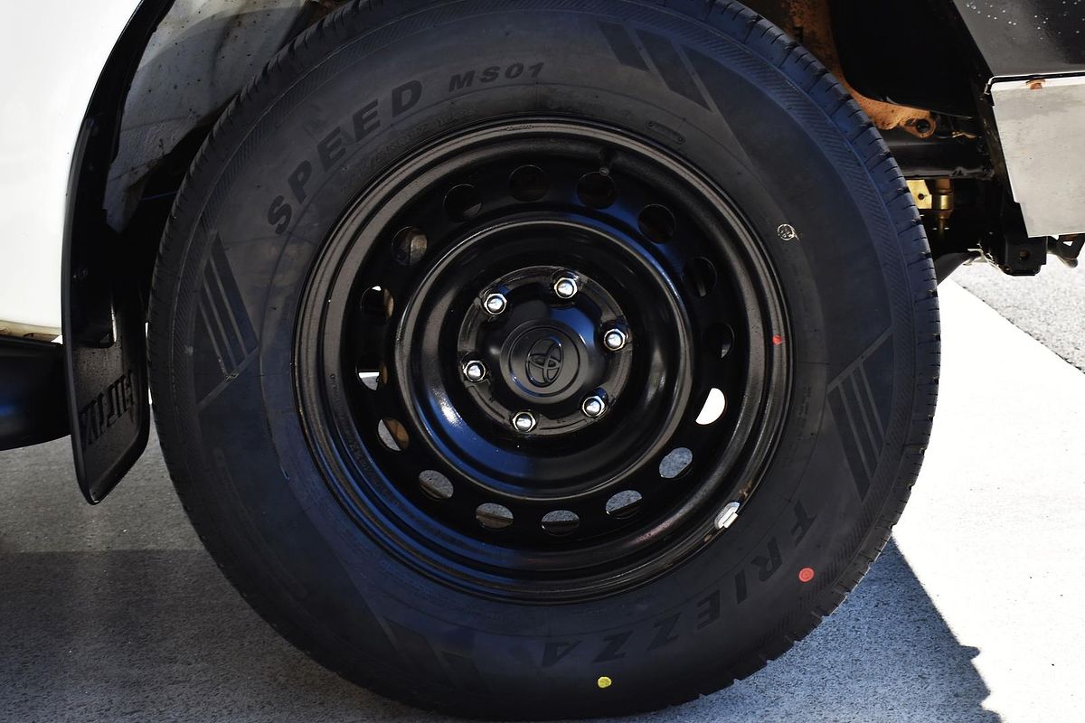 2021 Toyota Hilux SR GUN126R 4X4