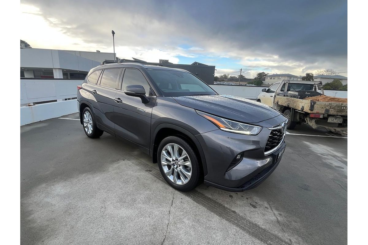 2022 Toyota Kluger Grande AXUH78R