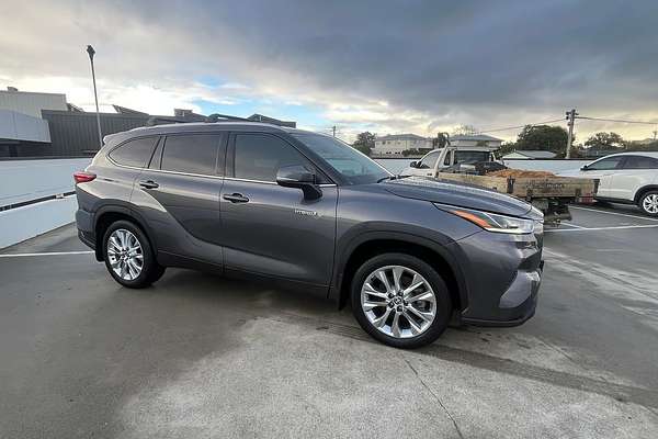 2022 Toyota Kluger Grande AXUH78R