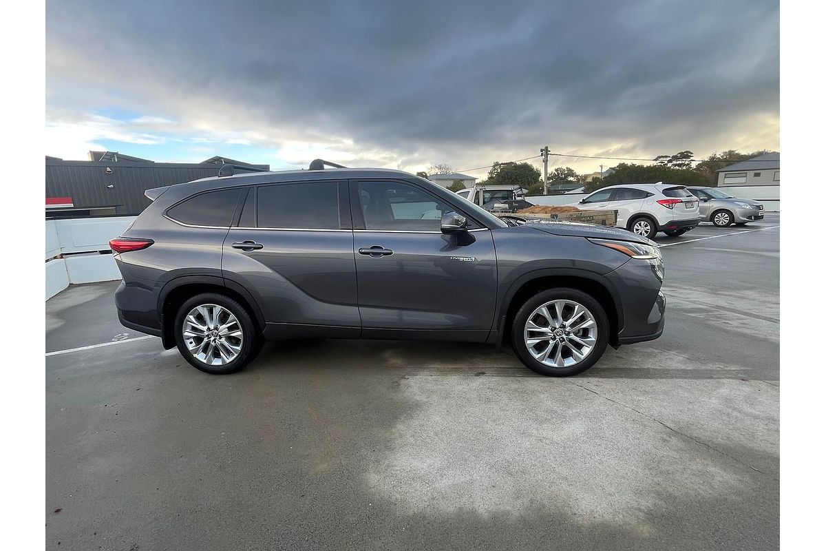 2022 Toyota Kluger Grande AXUH78R