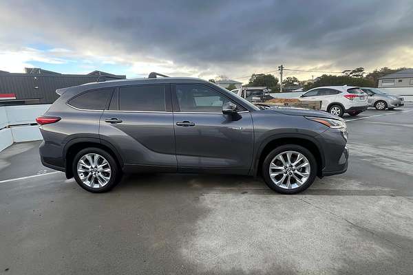 2022 Toyota Kluger Grande AXUH78R