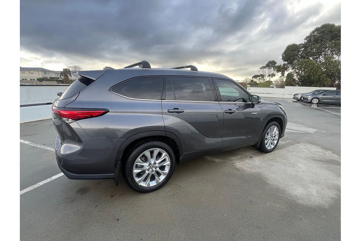 2022 Toyota Kluger Grande AXUH78R