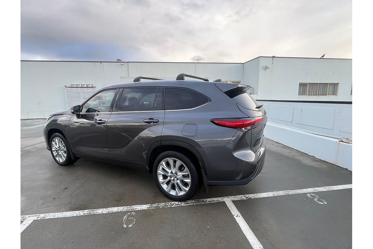 2022 Toyota Kluger Grande AXUH78R