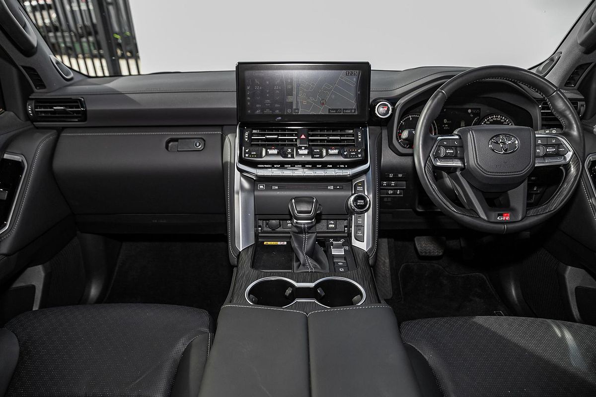 2024 Toyota Landcruiser GR Sport FJA300R