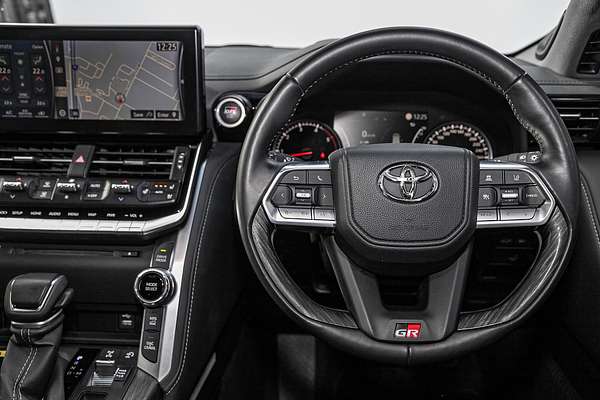 2024 Toyota Landcruiser GR Sport FJA300R
