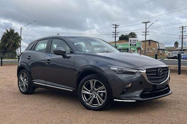 2025 Mazda CX-3 G20 Akari DK
