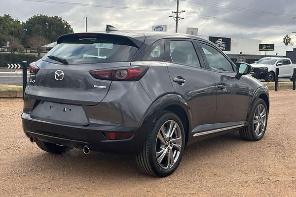 2025 Mazda CX-3 G20 Akari DK