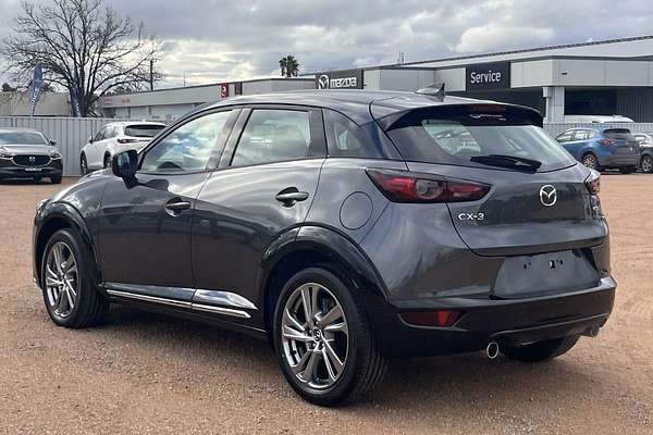 2025 Mazda CX-3 G20 Akari DK