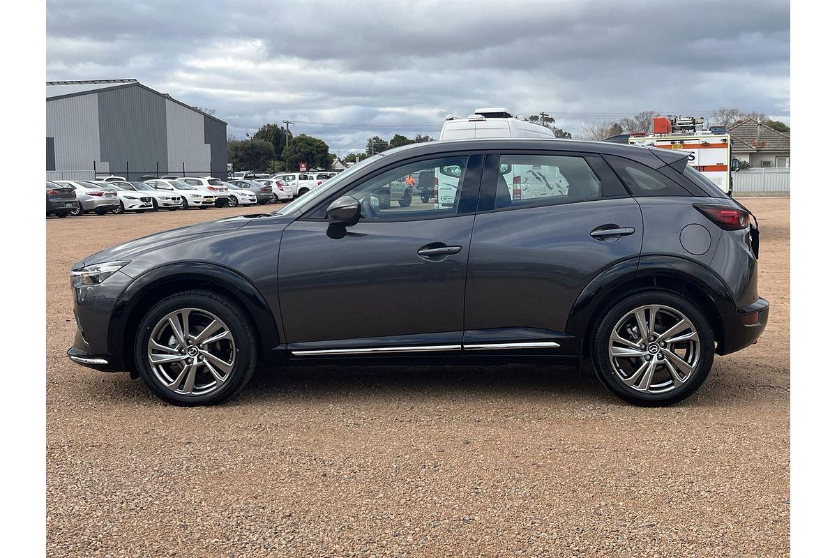 2025 Mazda CX-3 G20 Akari DK