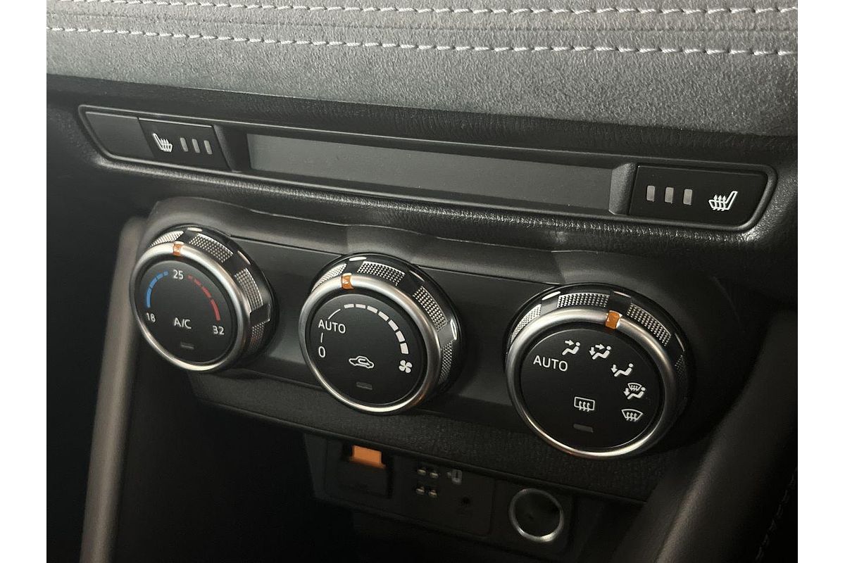 2025 Mazda CX-3 G20 Akari DK