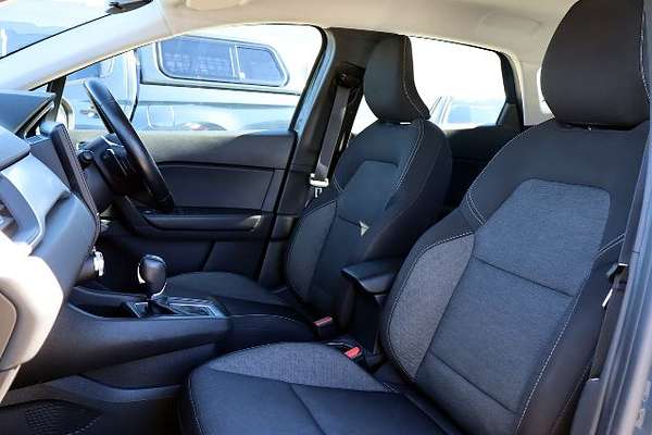 2022 Renault Captur Zen XJB