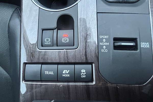 2022 Toyota Kluger Grande AXUH78R