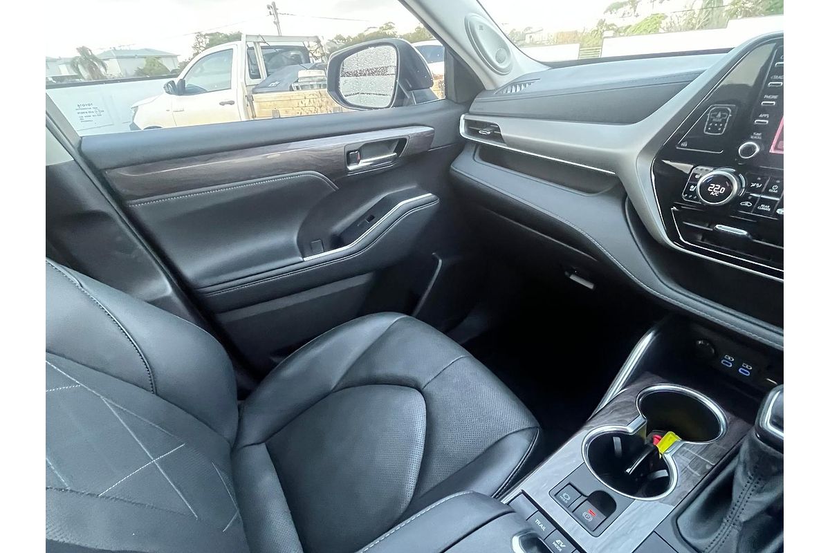 2022 Toyota Kluger Grande AXUH78R