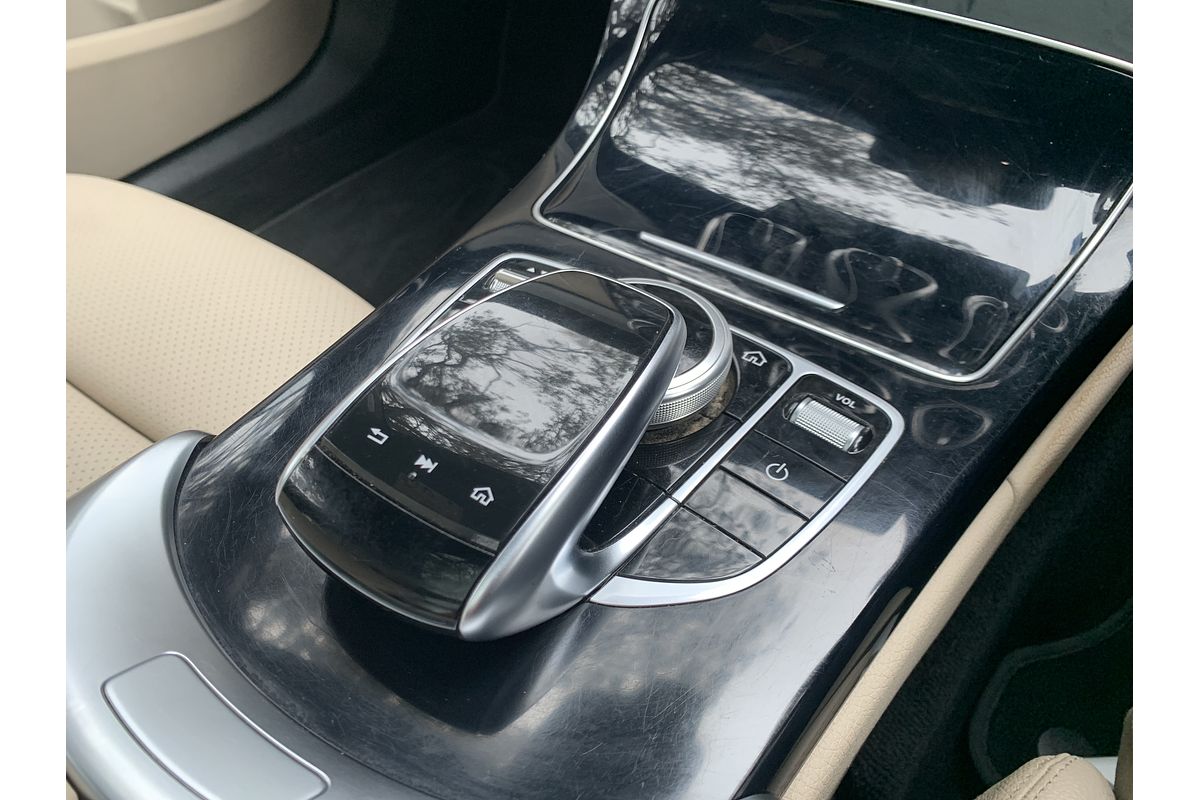 2019 Mercedes-Benz C-Class C200 W205