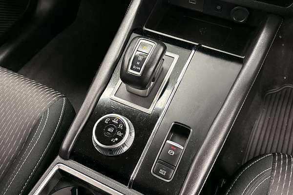 2023 Mitsubishi Outlander LS ZM