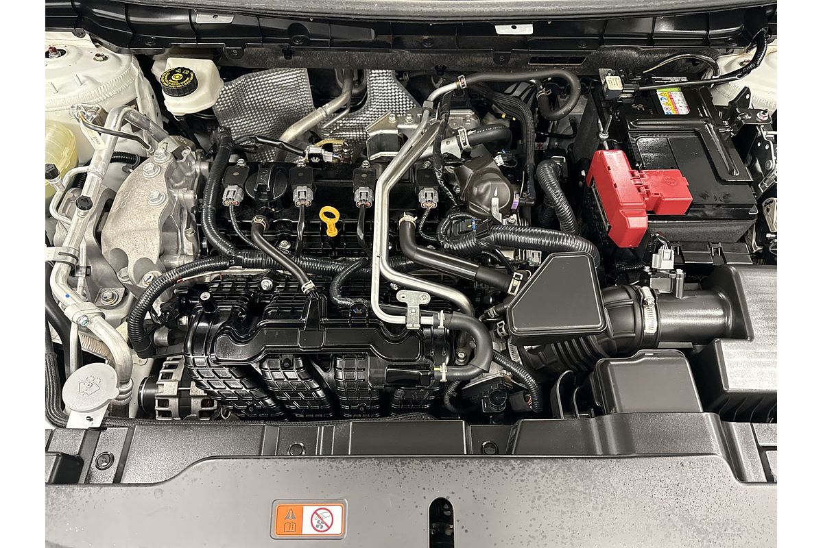 2023 Mitsubishi Outlander LS ZM