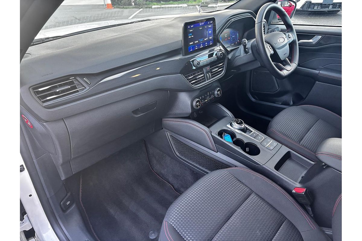 2022 Ford Escape ST-Line ZH