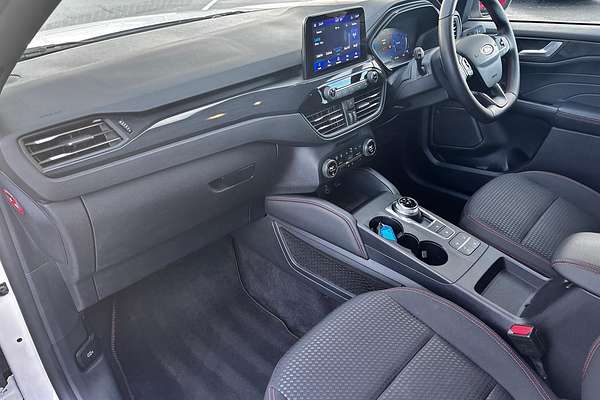 2022 Ford Escape ST-Line ZH