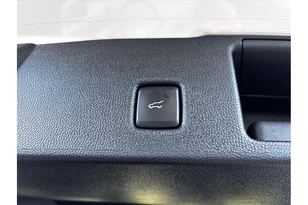 2022 Ford Escape ST-Line ZH