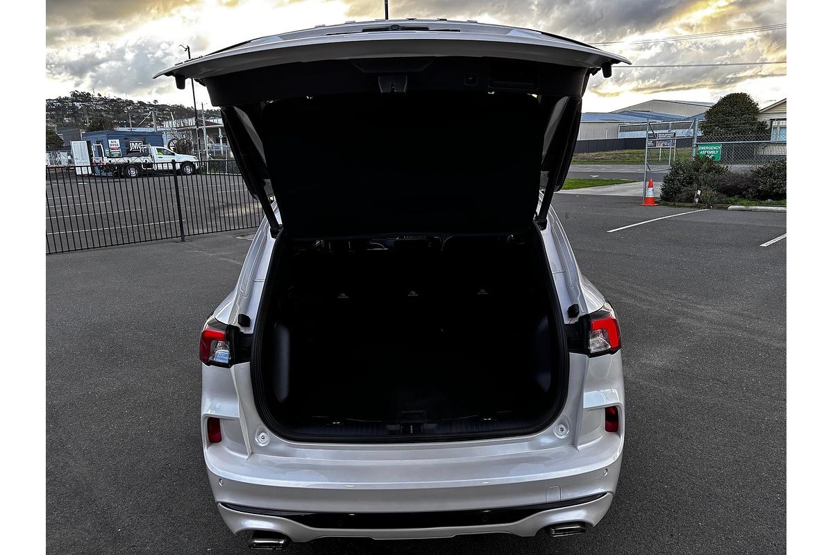 2022 Ford Escape ST-Line ZH