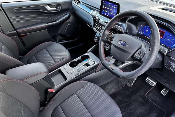 2022 Ford Escape ST-Line ZH