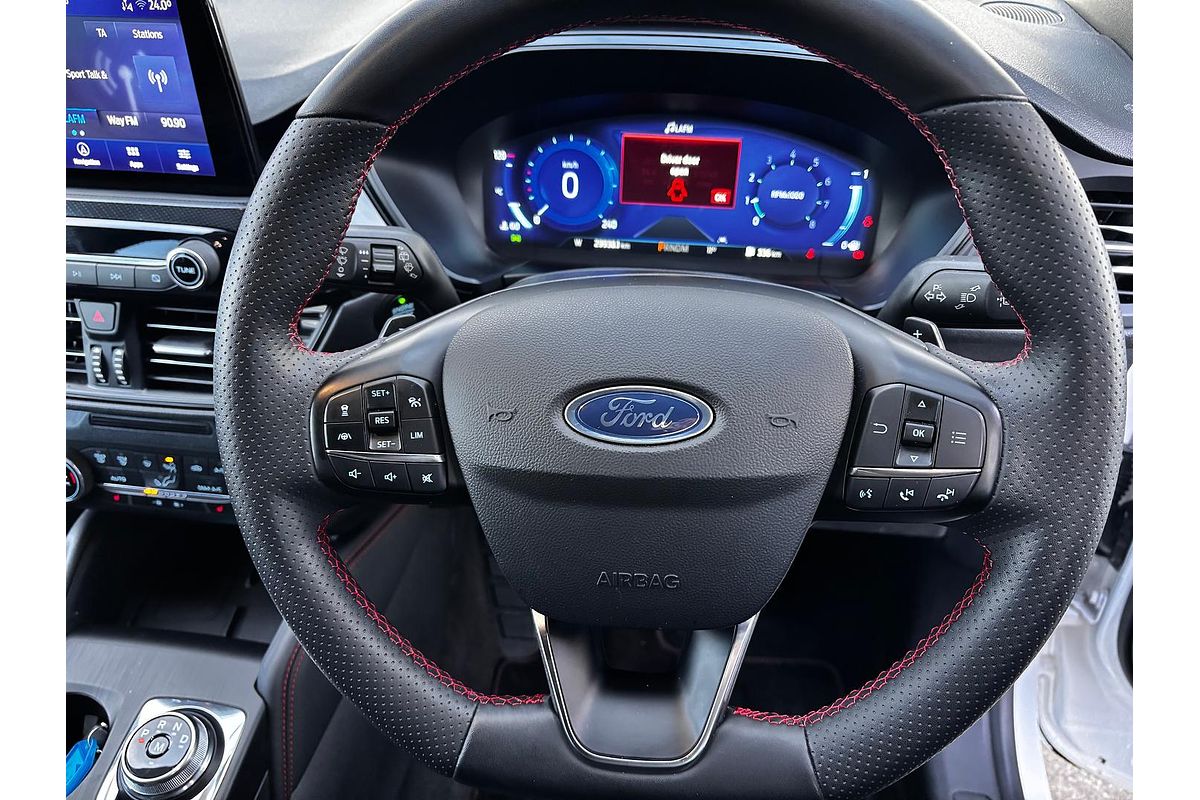2022 Ford Escape ST-Line ZH