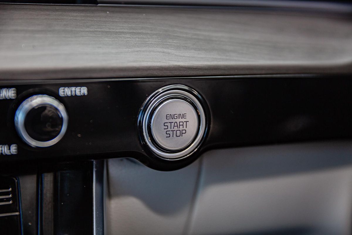 2021 Kia Carnival Platinum KA4