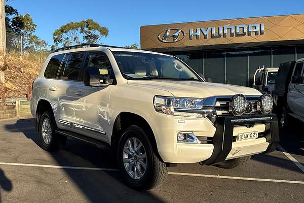 2019 Toyota Landcruiser Sahara VDJ200R