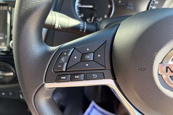 2024 Nissan Navara SL D23 4X4
