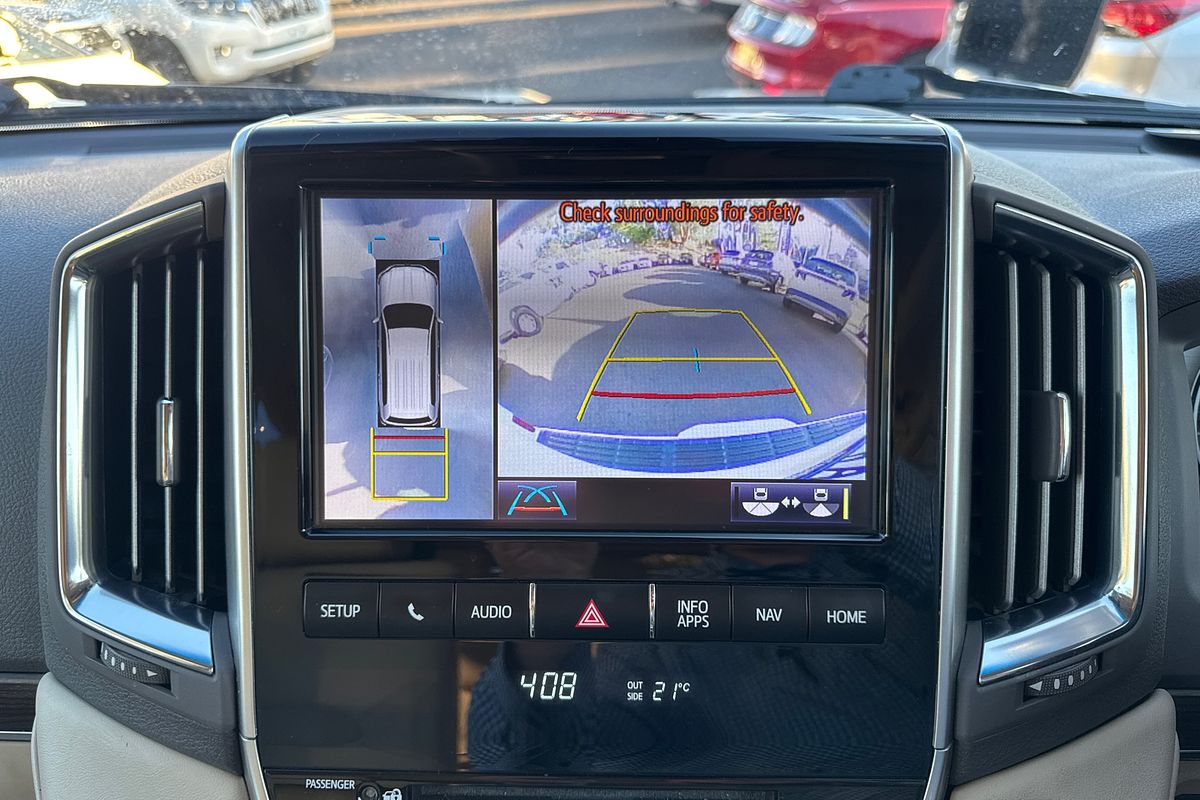 2019 Toyota Landcruiser Sahara VDJ200R