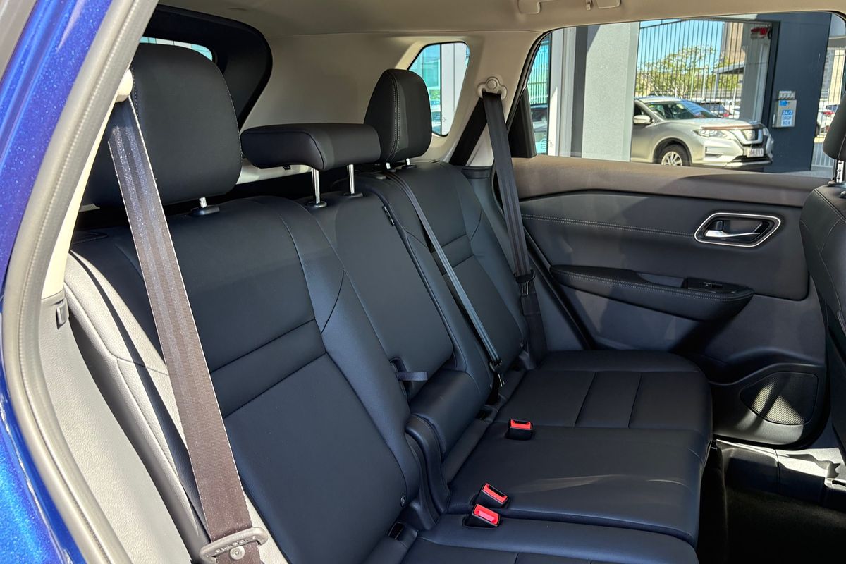 2025 Nissan X-TRAIL Ti T33