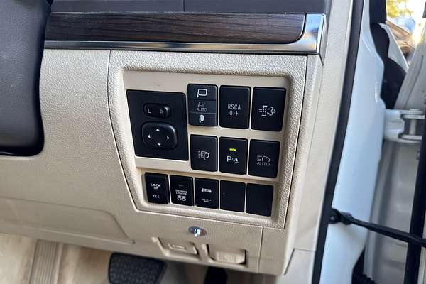 2019 Toyota Landcruiser Sahara VDJ200R