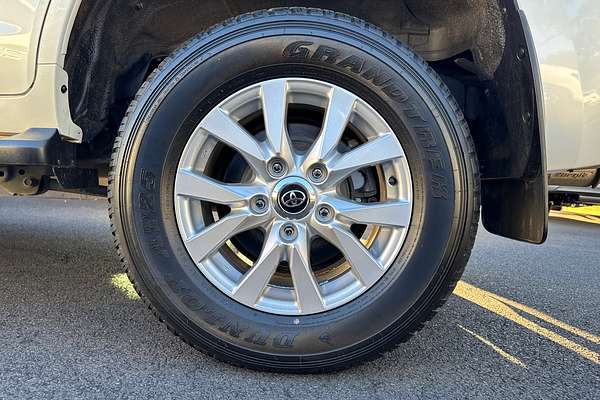 2019 Toyota Landcruiser Sahara VDJ200R