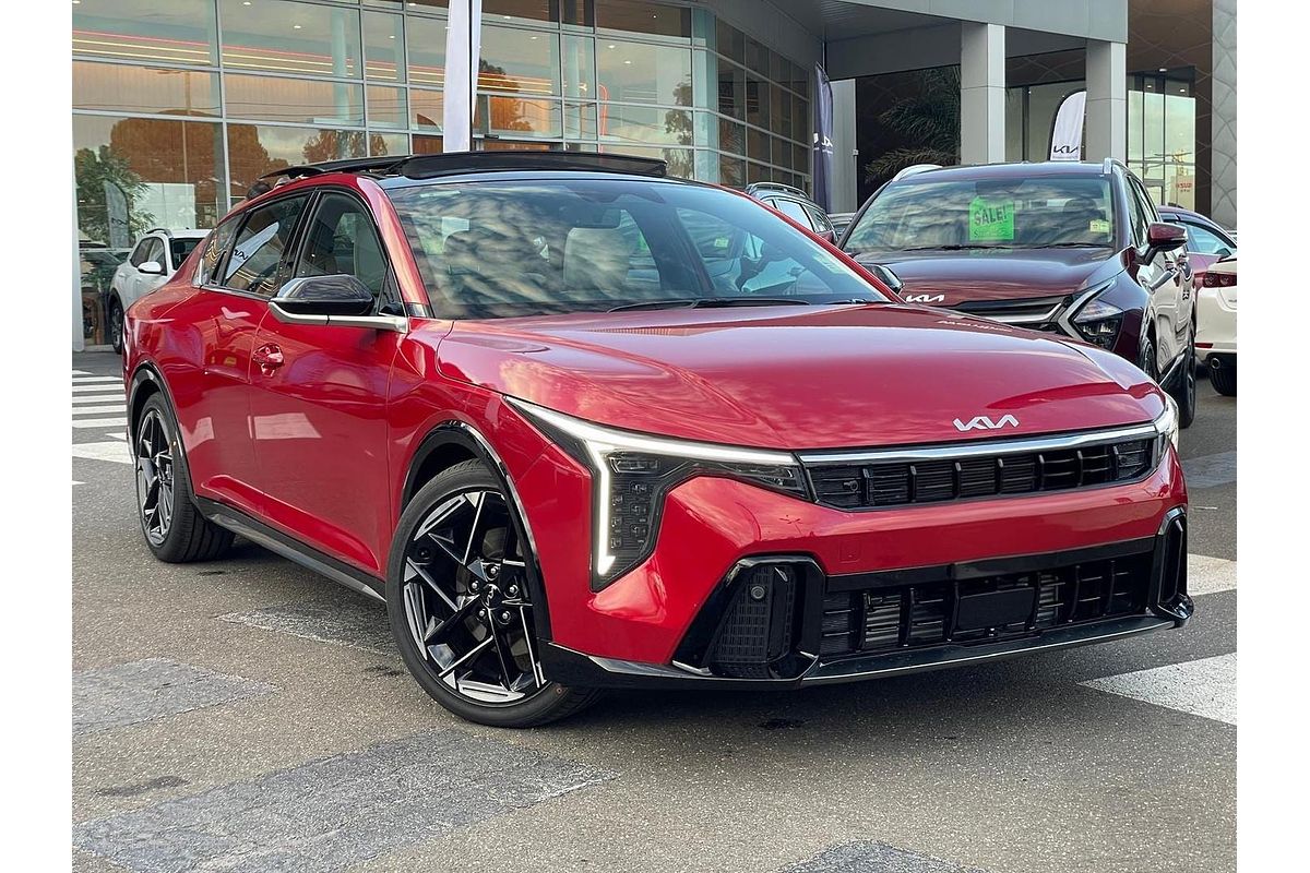 2025 Kia K4 GT-Line CL4m
