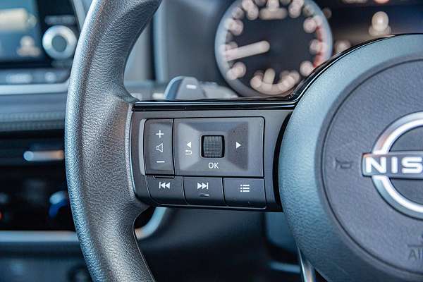 2025 Nissan X-TRAIL ST T33