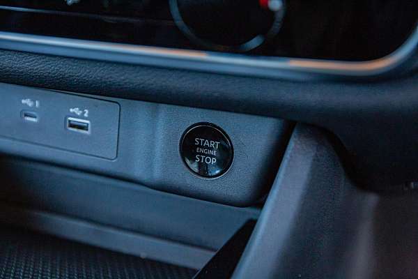 2025 Nissan X-TRAIL ST T33
