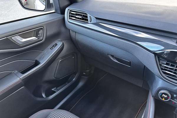 2022 Ford Escape ST-Line ZH