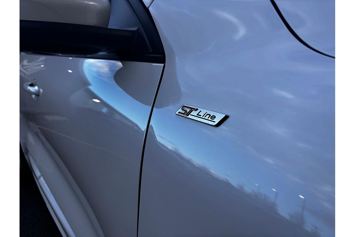 2022 Ford Escape ST-Line ZH